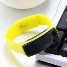 Load image into Gallery viewer, Women Slicone Watch