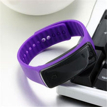 Load image into Gallery viewer, Women Slicone Watch