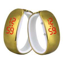 Load image into Gallery viewer, 2019 New Hot 10 Color Bracelet Watch